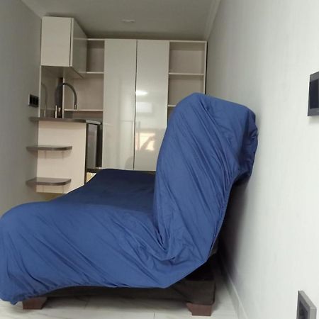 Двухуровневый Практичный Лофт Apartment Almaty Luaran gambar